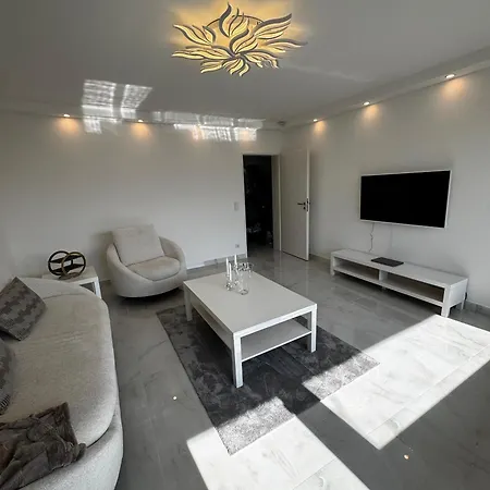 Apartment Rheinblick Oberkassel *